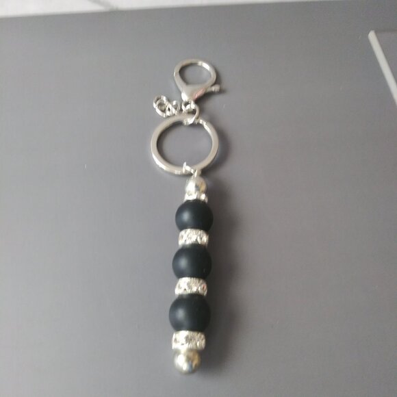 Elegant Black Matte Beaded Keychain with Silver Rhinestone Spacers - Picture 4 of 5